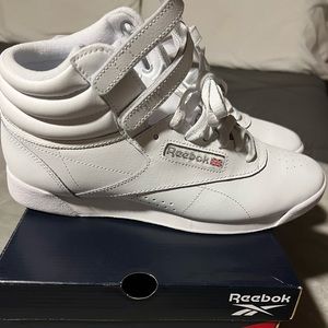 Rebook Classics - White Freestyle Hi